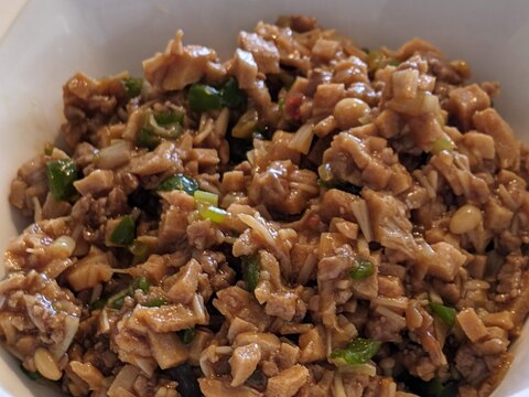 高野豆腐とピーマン入りジャージャー麺（丼）のタレ